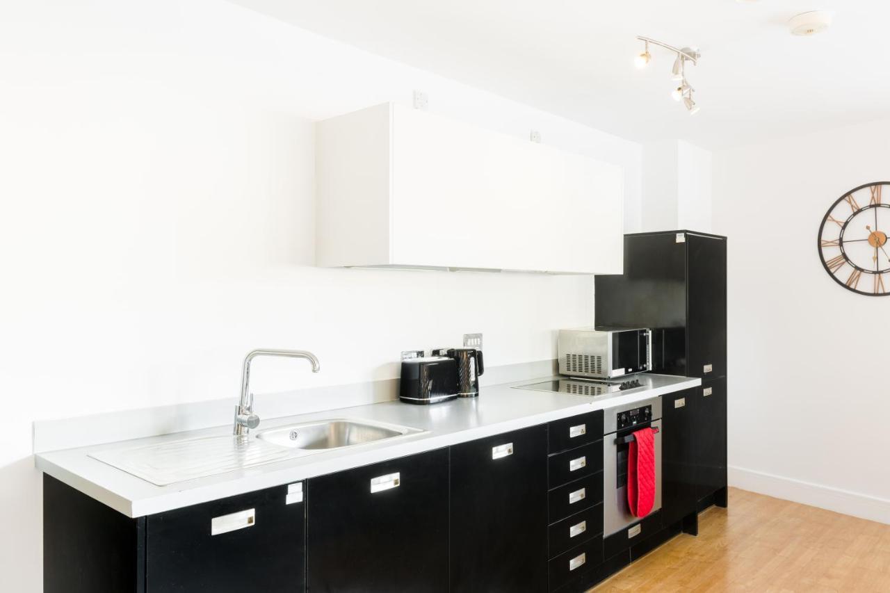 Washington 2 Bedroom Apartment By The Cube & Mailbox & Private Terrace 伯明翰 外观 照片